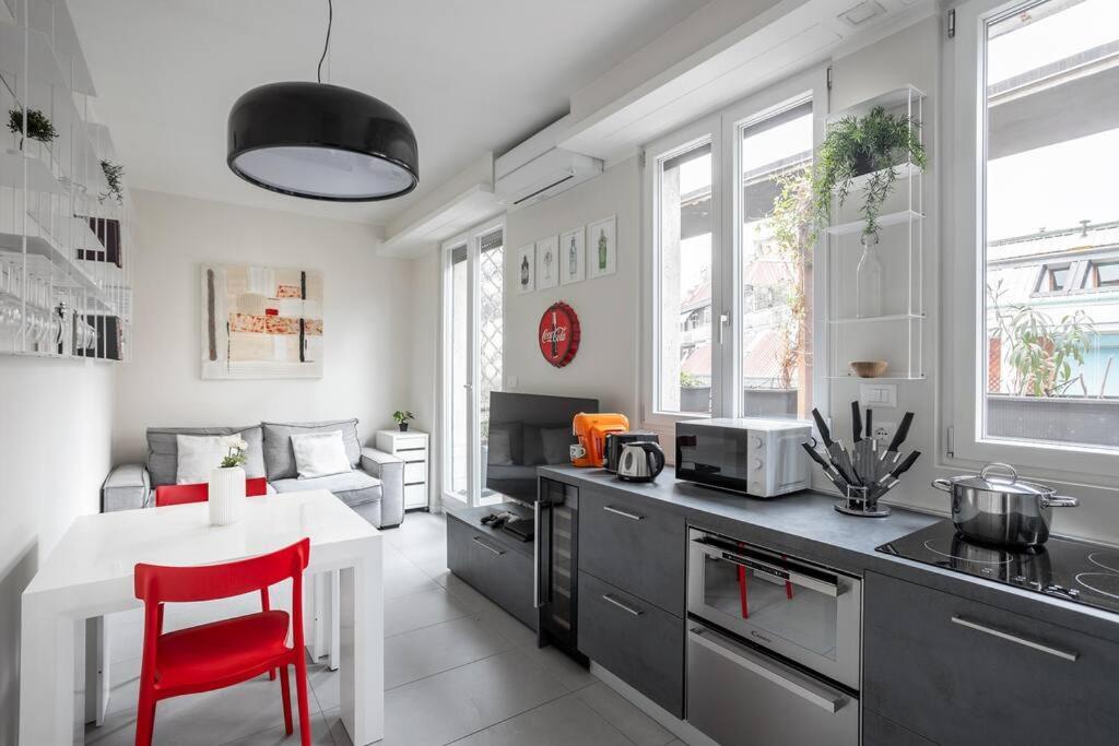 Apartament Ennio'S Nest - Private Terrace Mediolan Zewnętrze zdjęcie